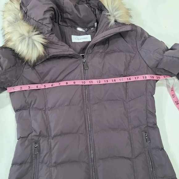 New Calvin Klein Women’s Small Faux fur Long puffer jacket hooded coat Gray - Picture 7 of 15